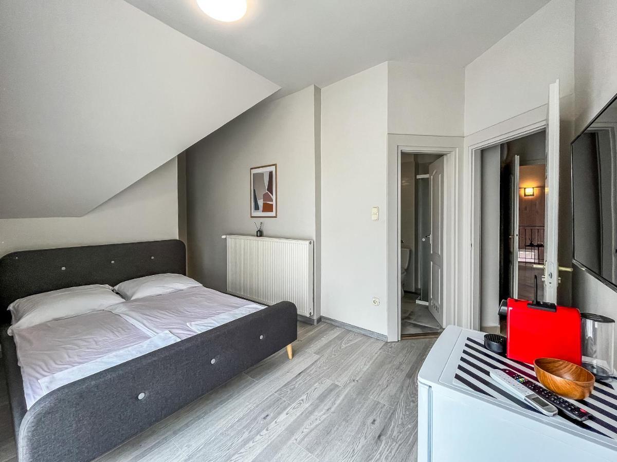 Villa 21 Boutique Rooms Balatonalmádi Exterior photo
