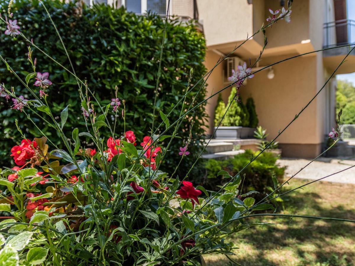 Villa 21 Boutique Rooms Balatonalmádi Exterior photo